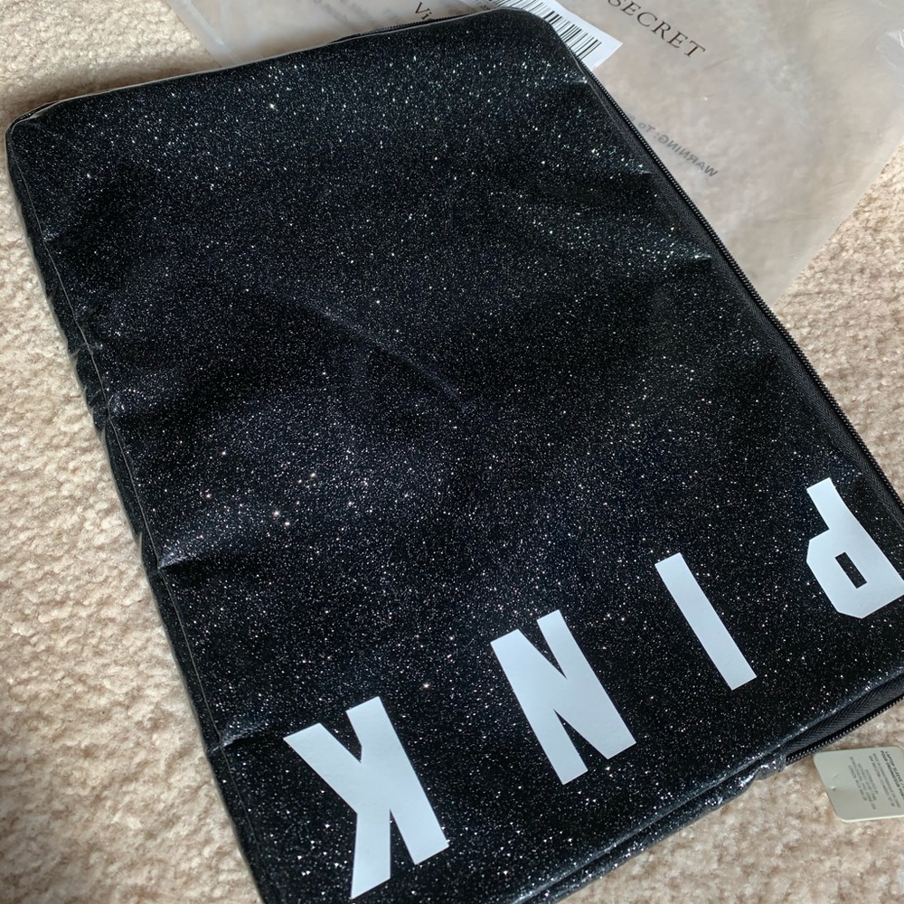 Brand New Victoria’s Secret Laptop Sleeve